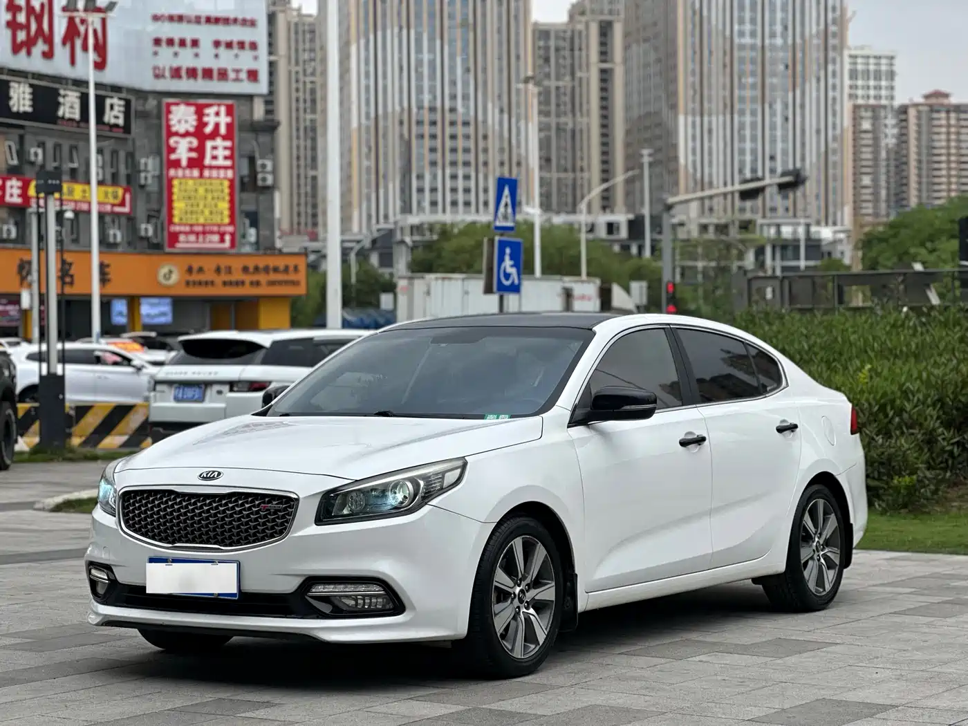 Kia K4 2017 1.6T Automatic T-DLX Turbo