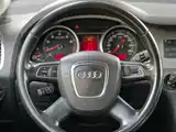 Photo 2 - Audi Q7