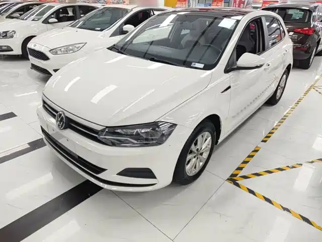 Volkswagen Polo 2021