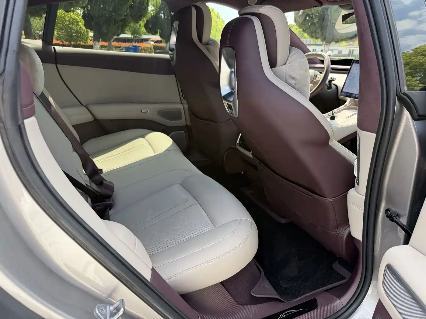 Xiaomi Auto Xiaomi YU7 2025 Ultra Long Range High Performance AWD Max Edition фото 14