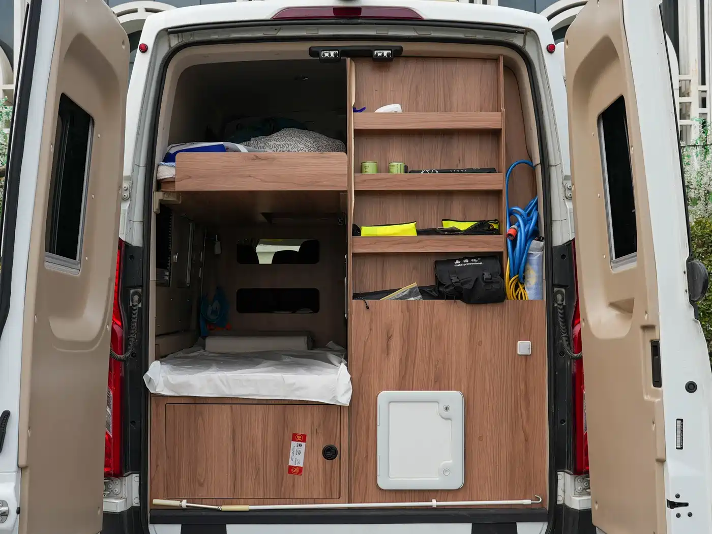 SAIC Maxus MAXUS V90 RV 2021 2.0T Travel Home V90 Self-Contained Class B RV Luxury Longitudinal Bed фото 34