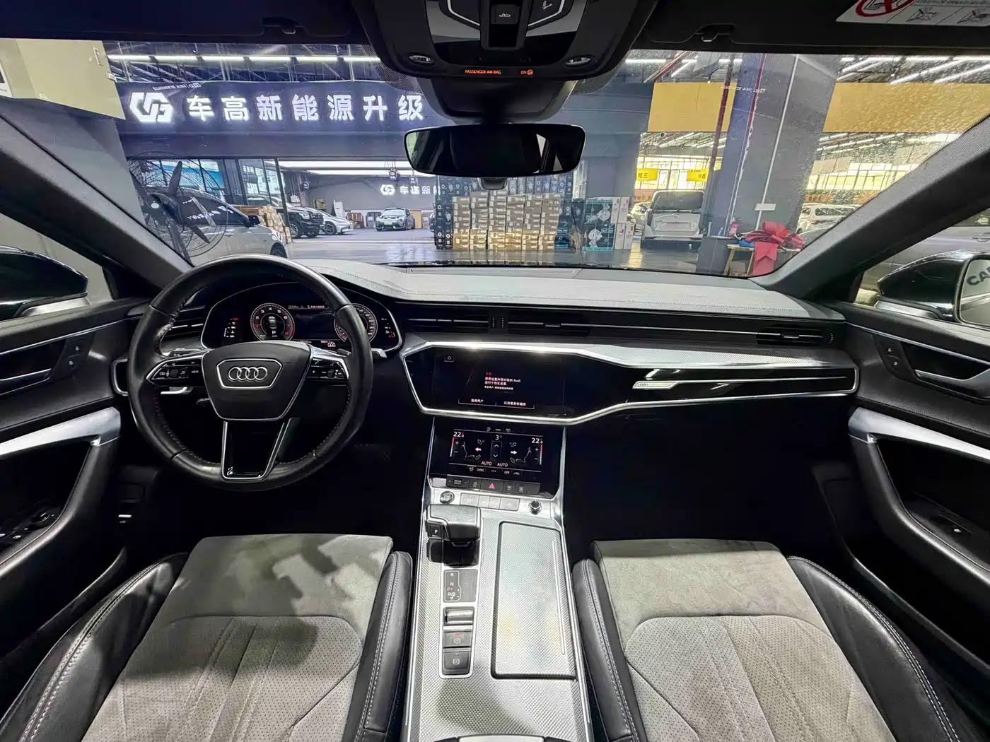 Audi A6L 2021 40 TFSI Luxury Sport фото 10