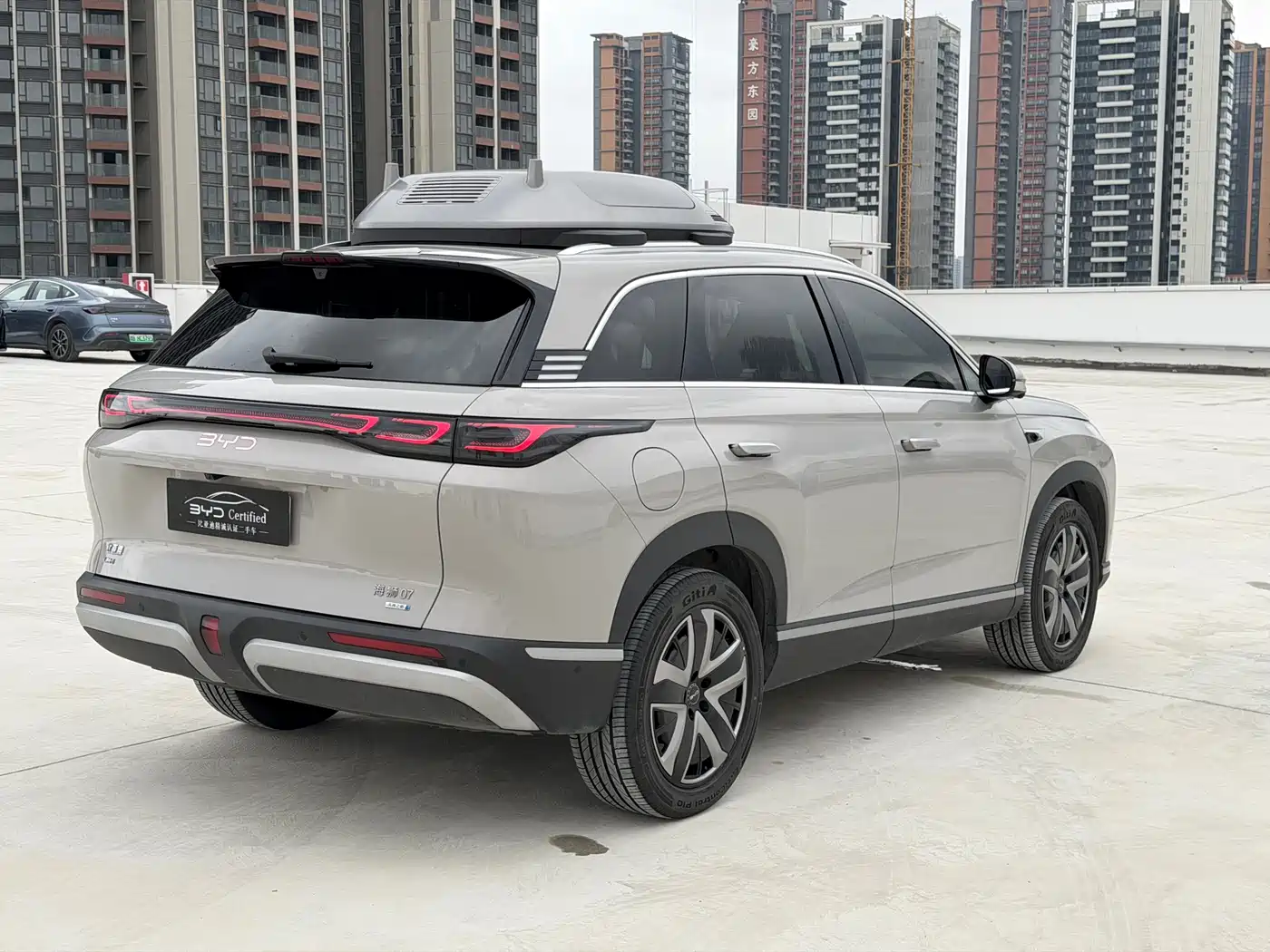 BYD SEA LION 07 DM I