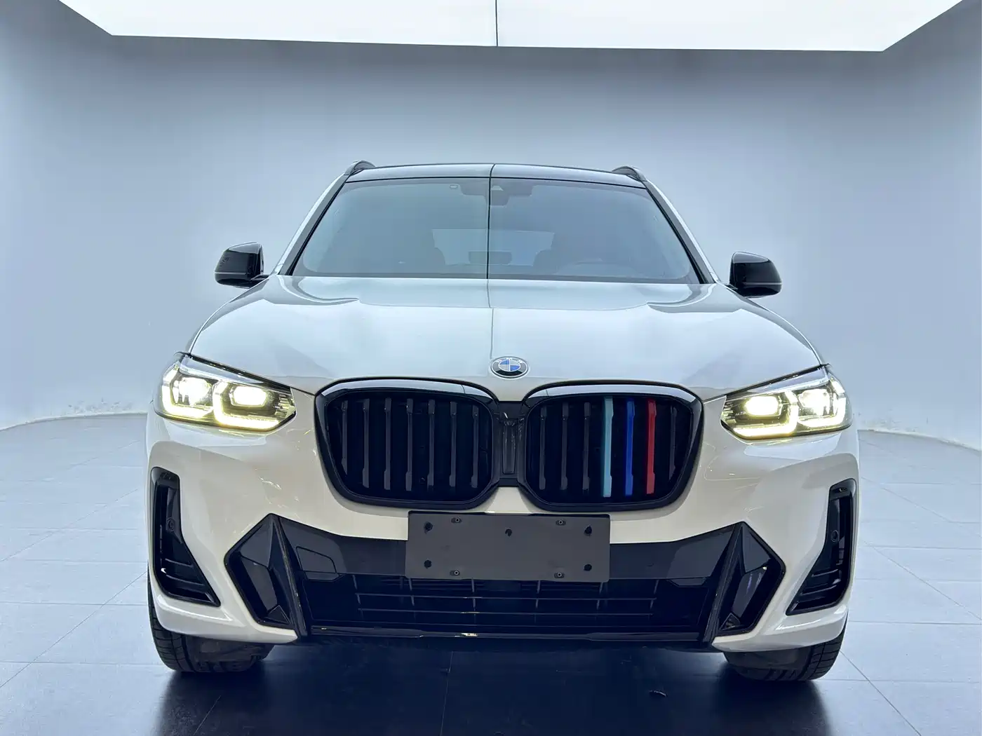 BMW X3 2022 xDrive30i Leading M Night Package фото 3
