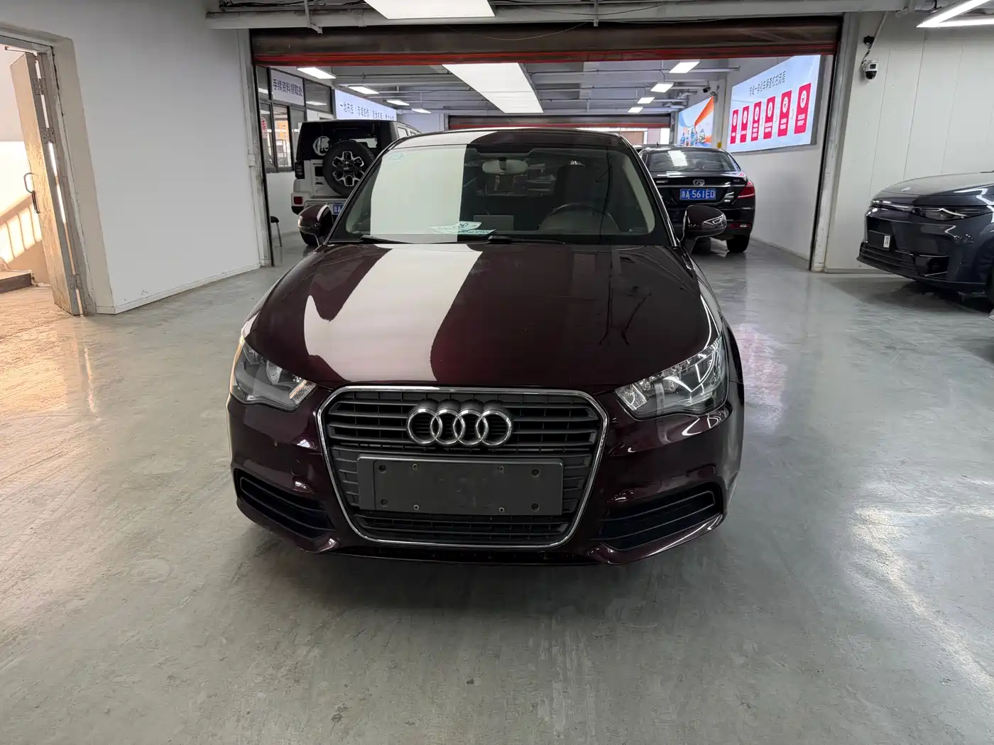 Audi A1 2012 1.4 TFSI Urban фото 2