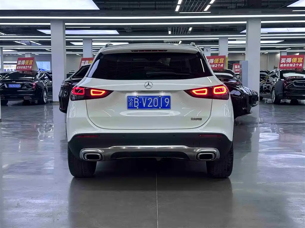 Mercedes-Benz GLA 2022 Facelift GLA 200 фото 14