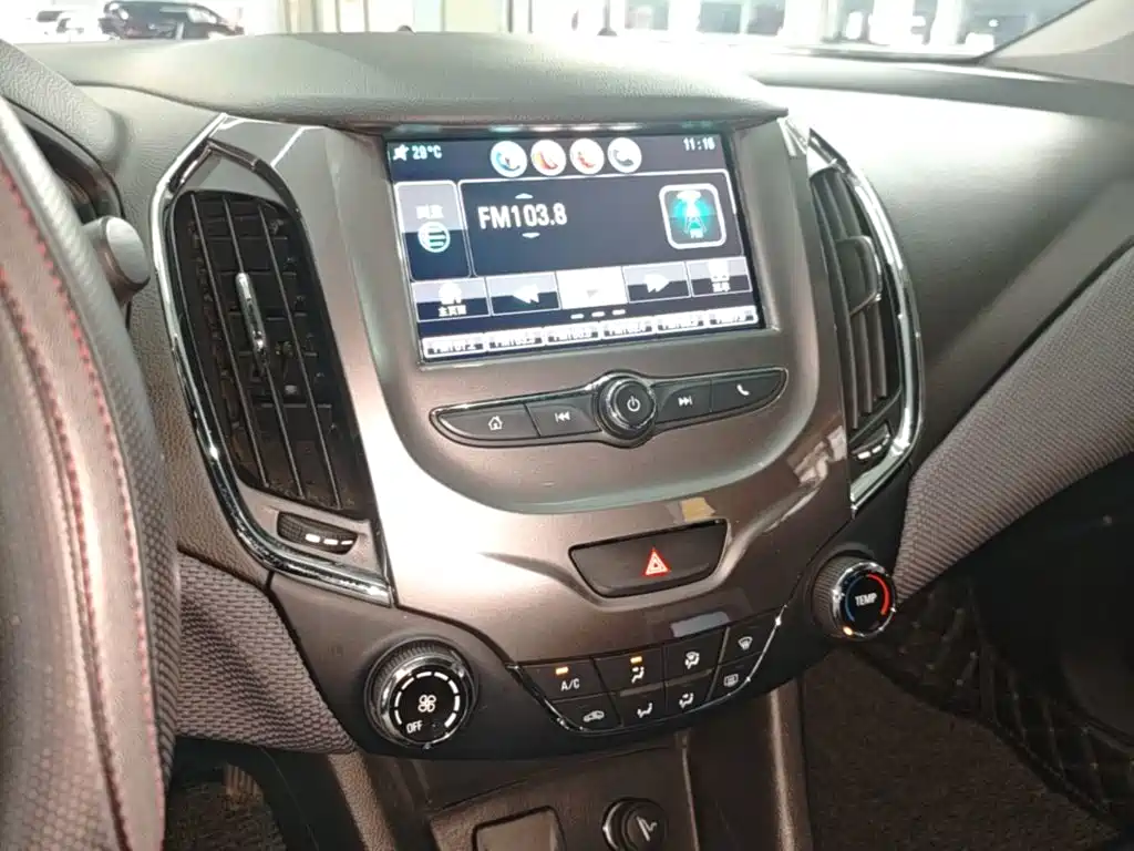 Chevrolet Cruze 2019 2018 Redline 320 Automatic Pioneer Edition
