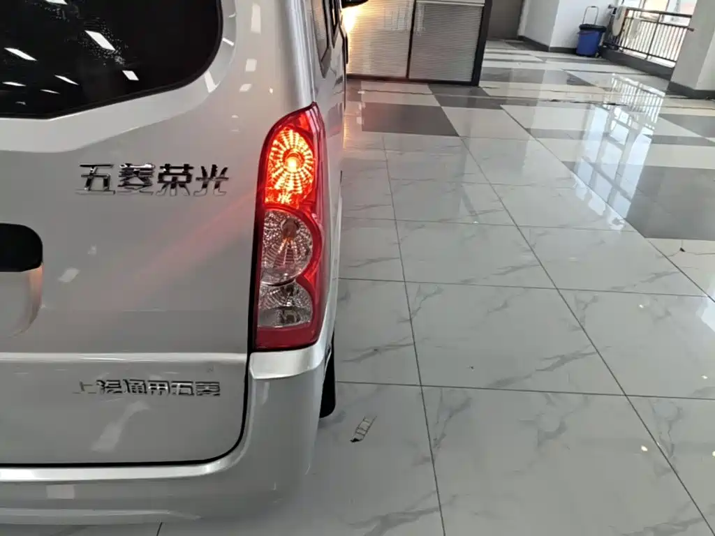 Фото 8 - Wuling Motors Wuling Rongguang