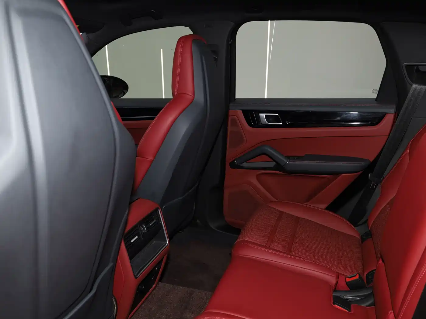 Porsche Cayenne 2019 Cayenne 3.0T фото 14