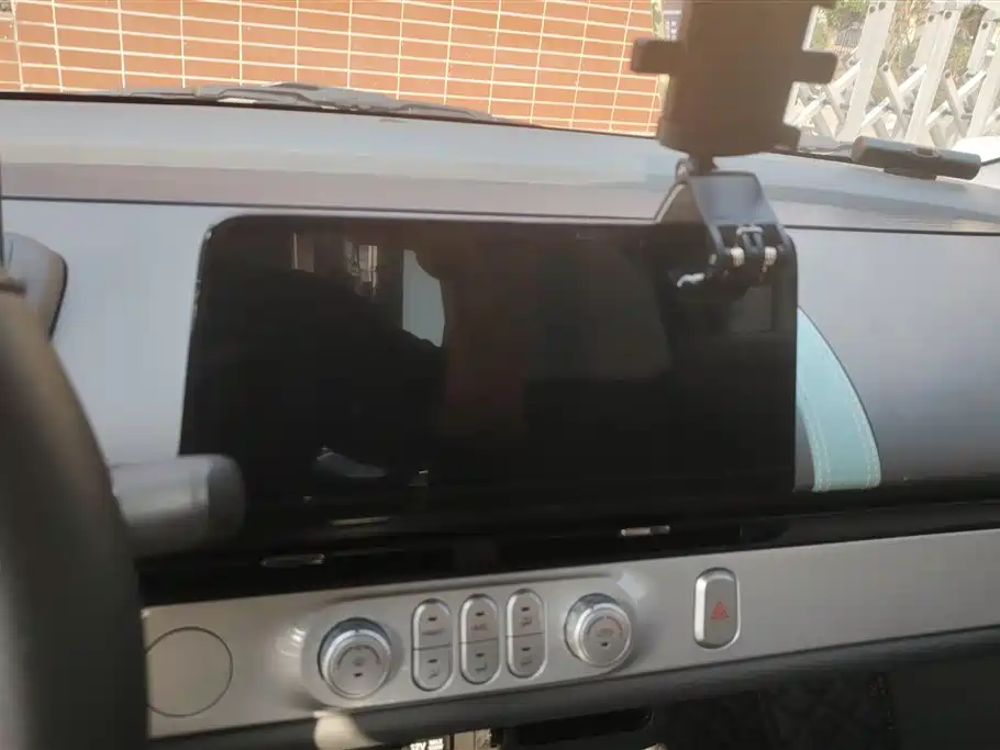 CHANGAN CHANGAN LUMIN