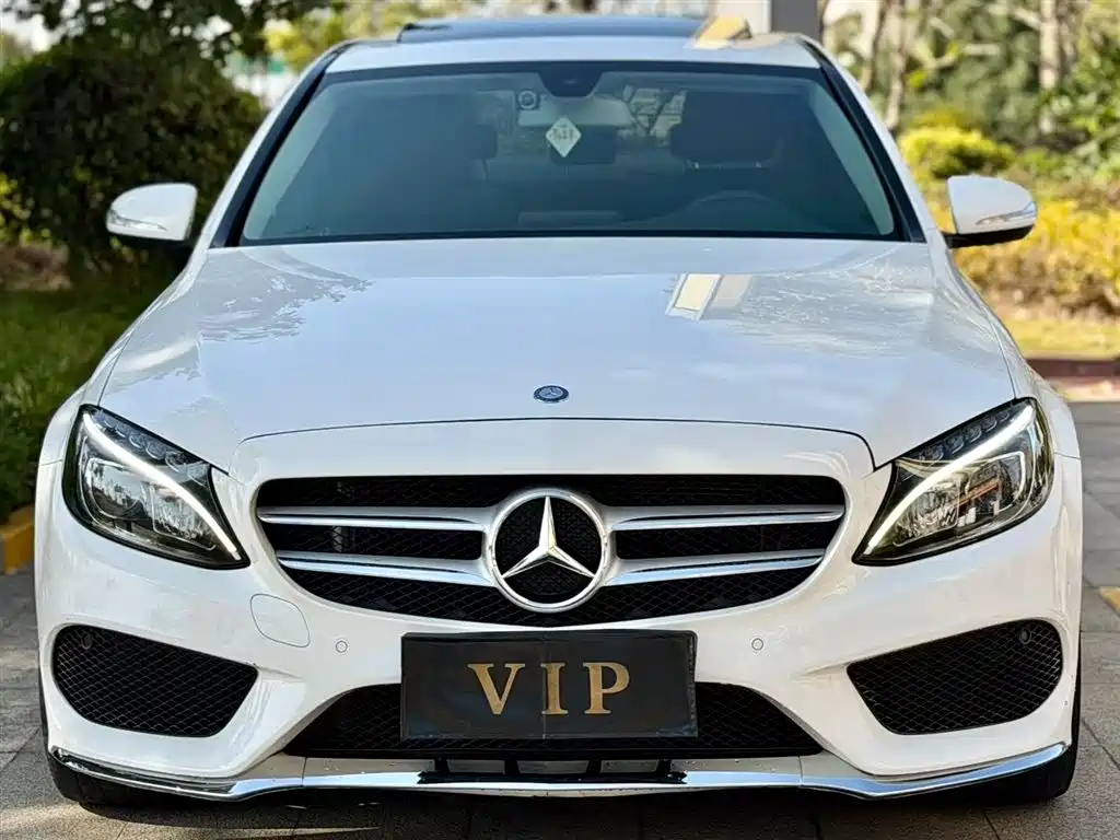 Mercedes-Benz C-Class 2015 Facelift C 180 L Sport фото 2