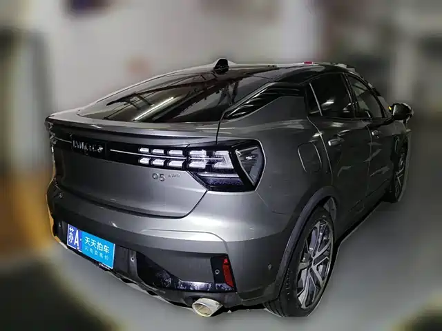 Lynk & Co 05 2020 2.0TD 4WD Halo Edition — фото 2