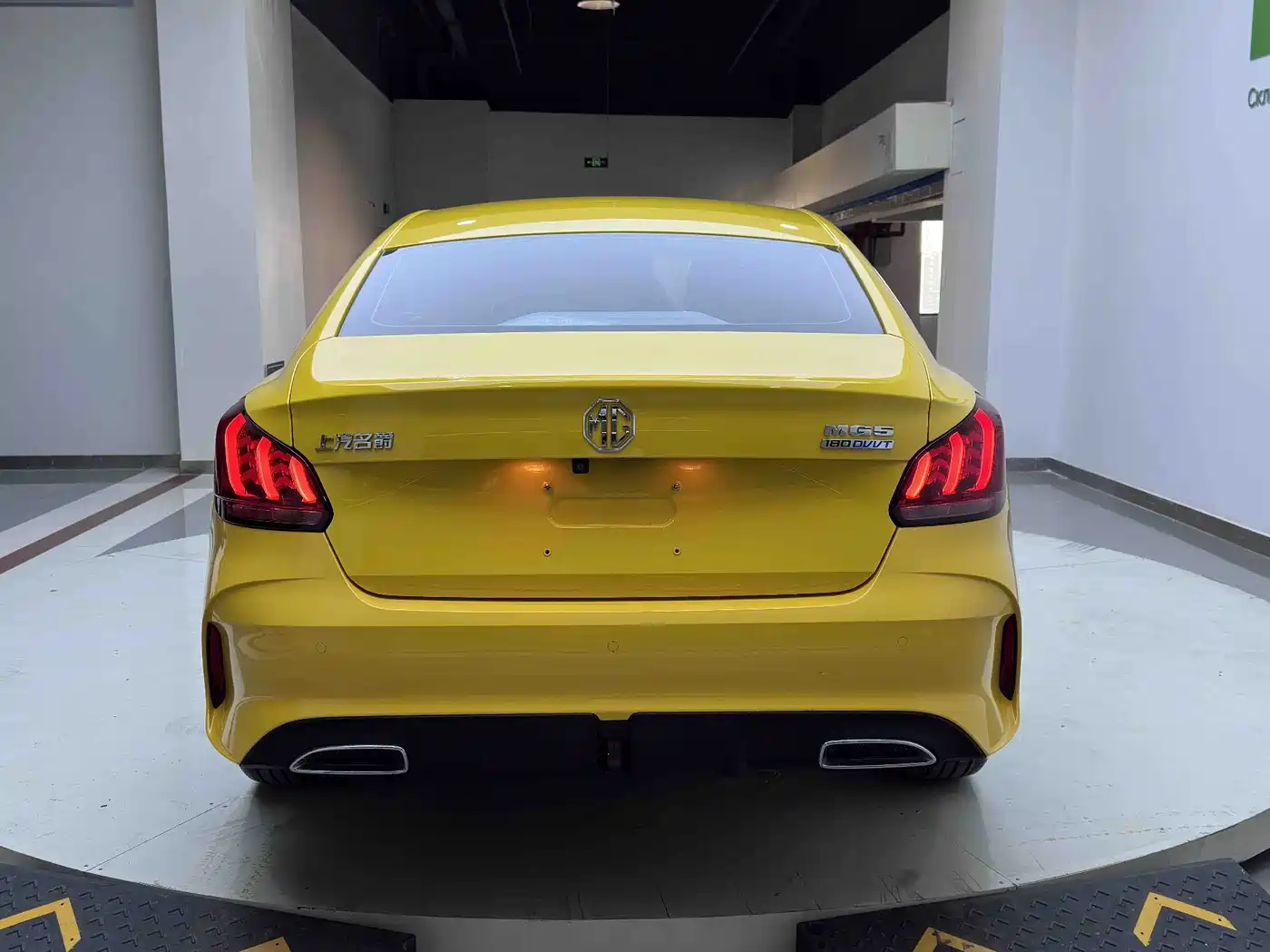 MG MG5