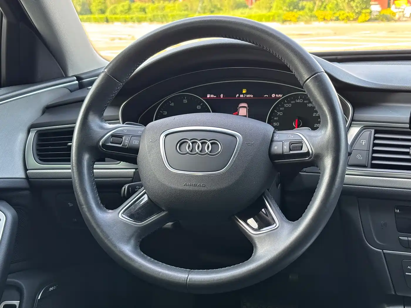 Audi A6L 2018 30th Anniversary 35 TFSI Fashion фото 10