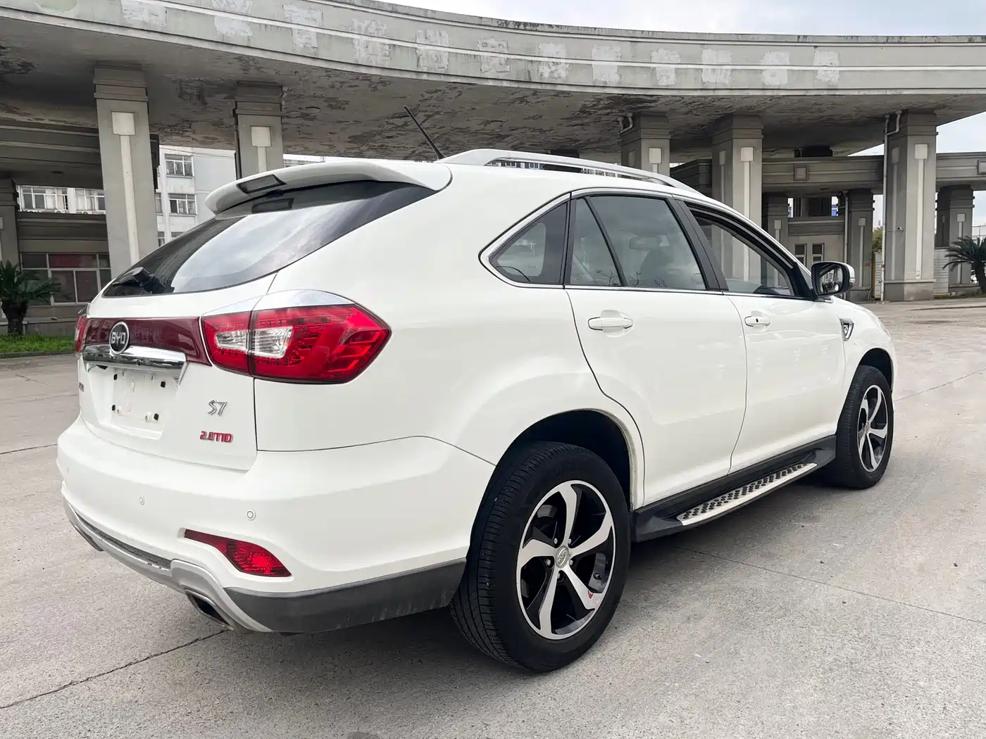 BYD S7 2015 2.0T Upgrade Automatic Premium фото 5