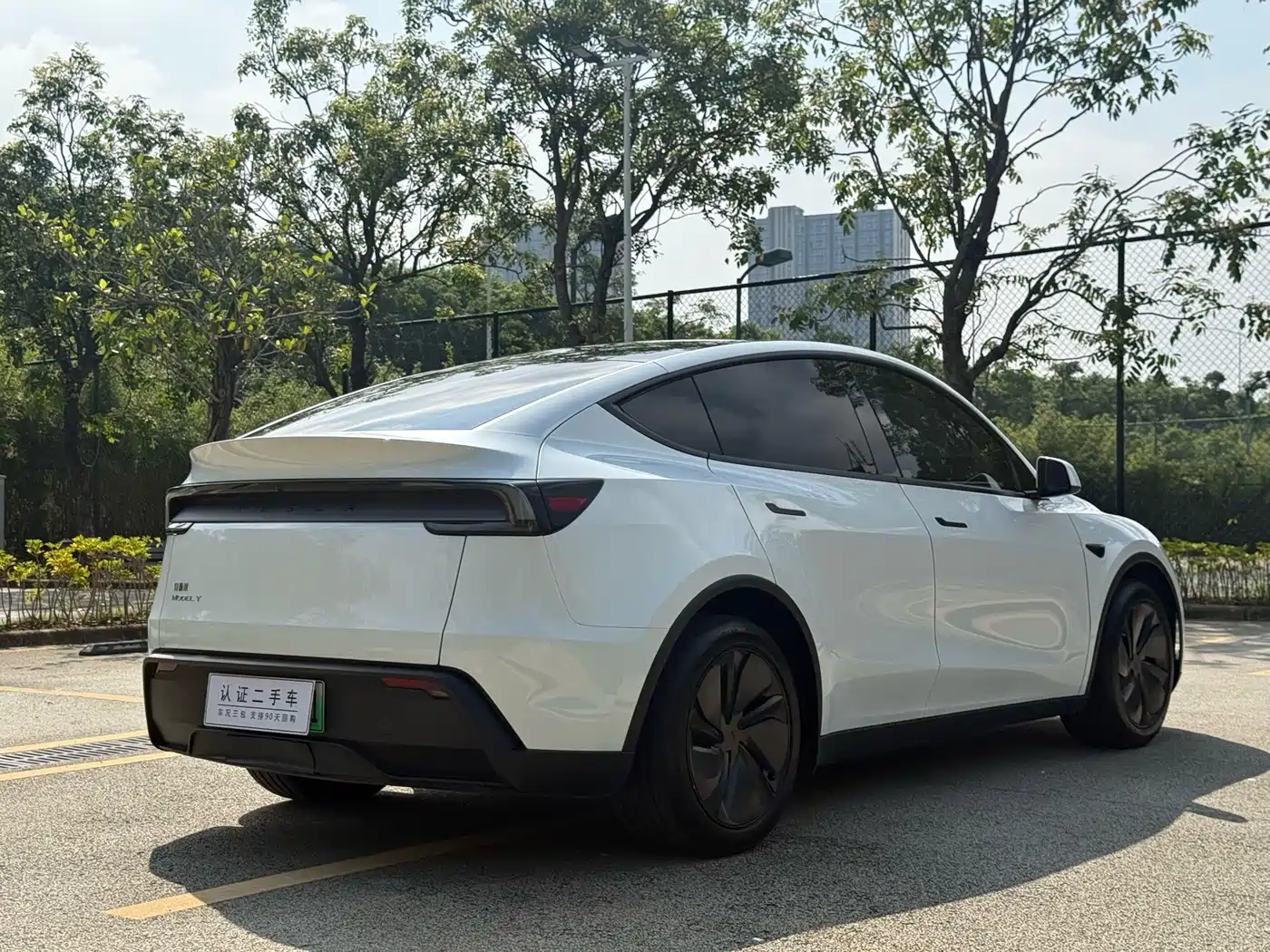 Tesla Model Y 2026 2026 Rear-Wheel Drive