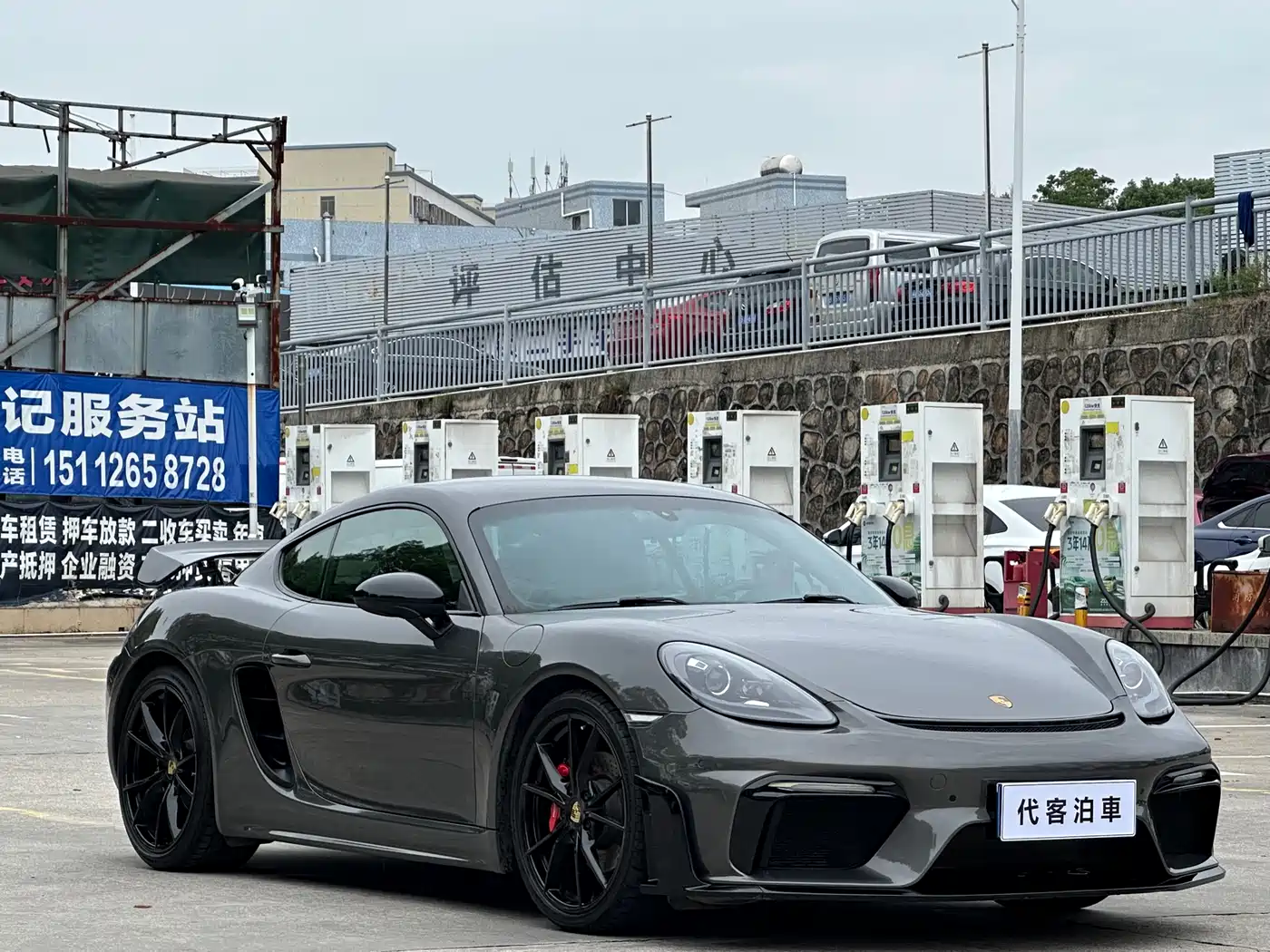 Porsche 718 2018 Cayman 2.0T фото 3