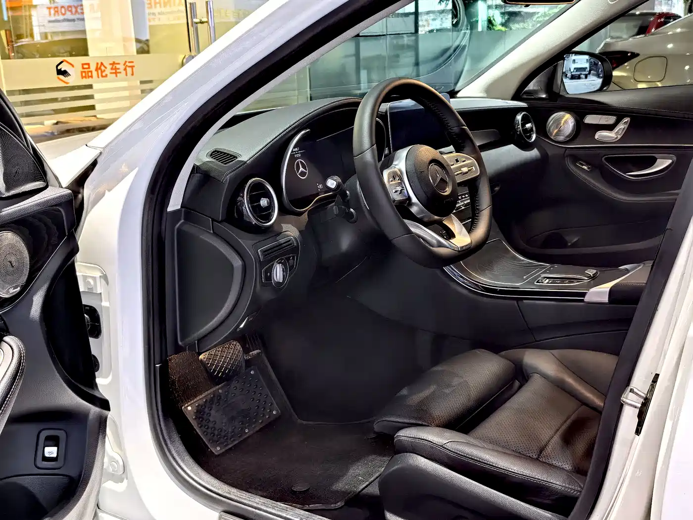 Mercedes-Benz C-Class 2020 Facelift C 260 L Sport фото 4