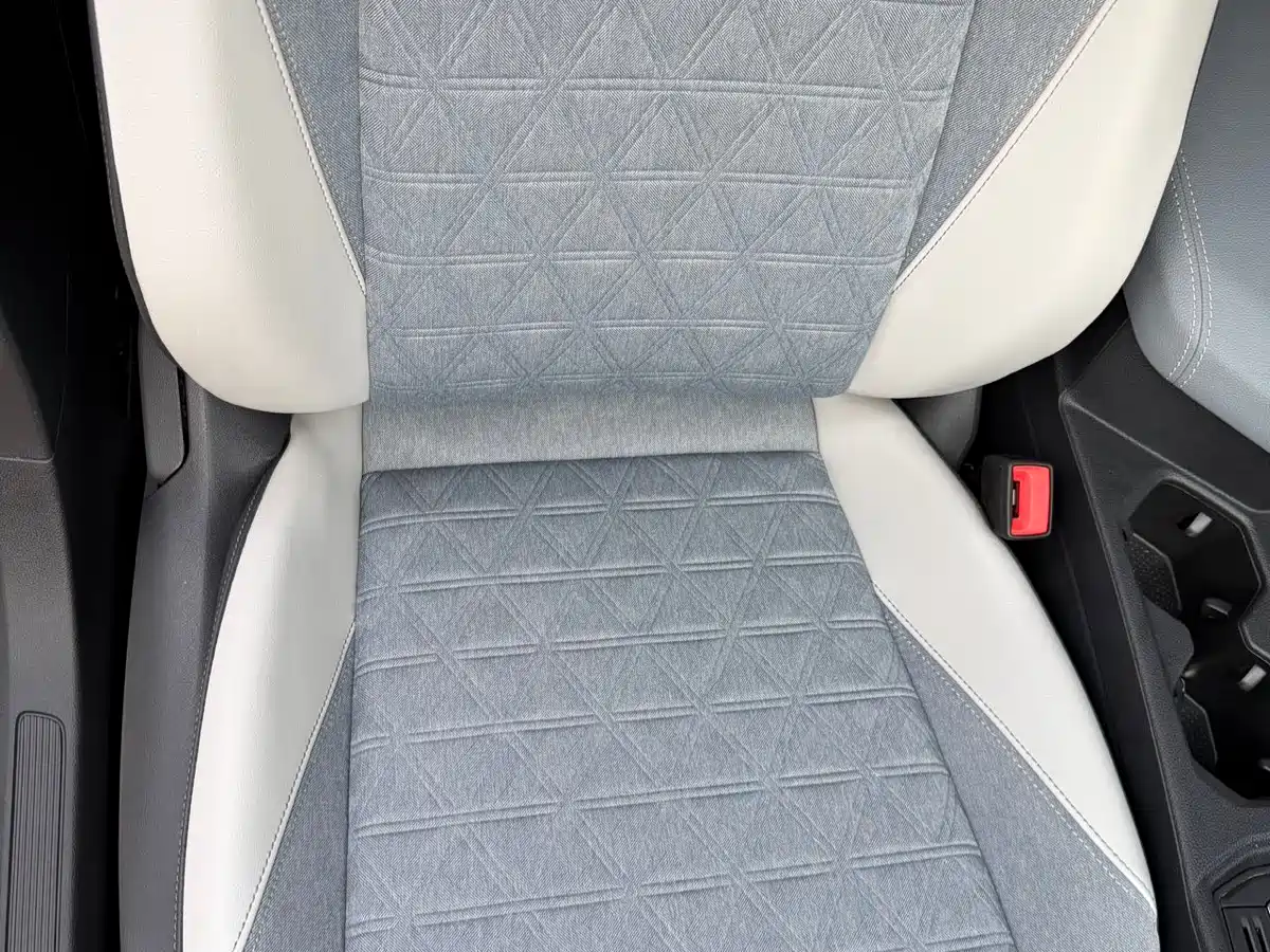 Volkswagen Lavida 2023 280TSI DSG Comfort Edition фото 12