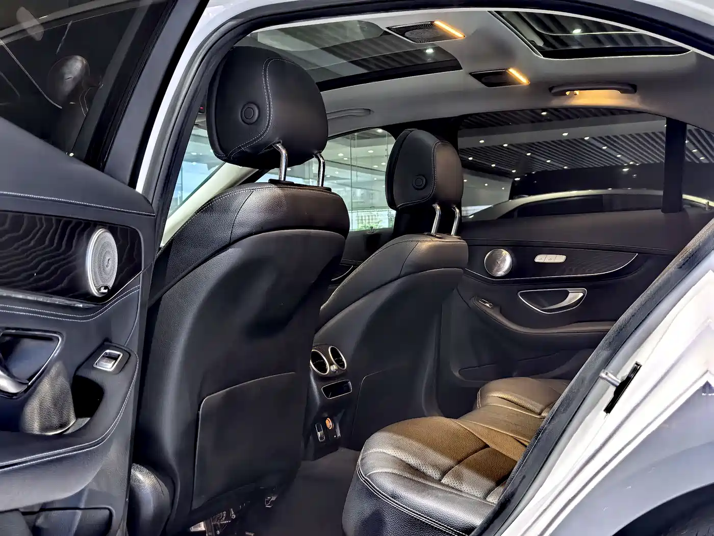 Mercedes-Benz C-Class 2020 Facelift C 260 L Sport фото 9