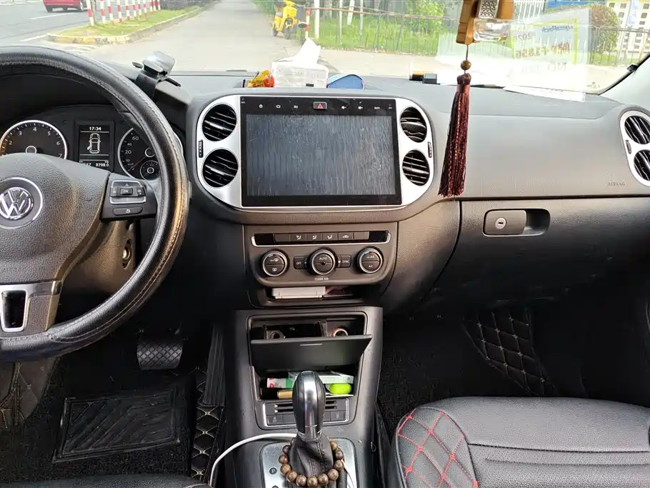 Volkswagen Tiguan 2016 Model 300TSI Automatic 2WD Trend Edition фото 13