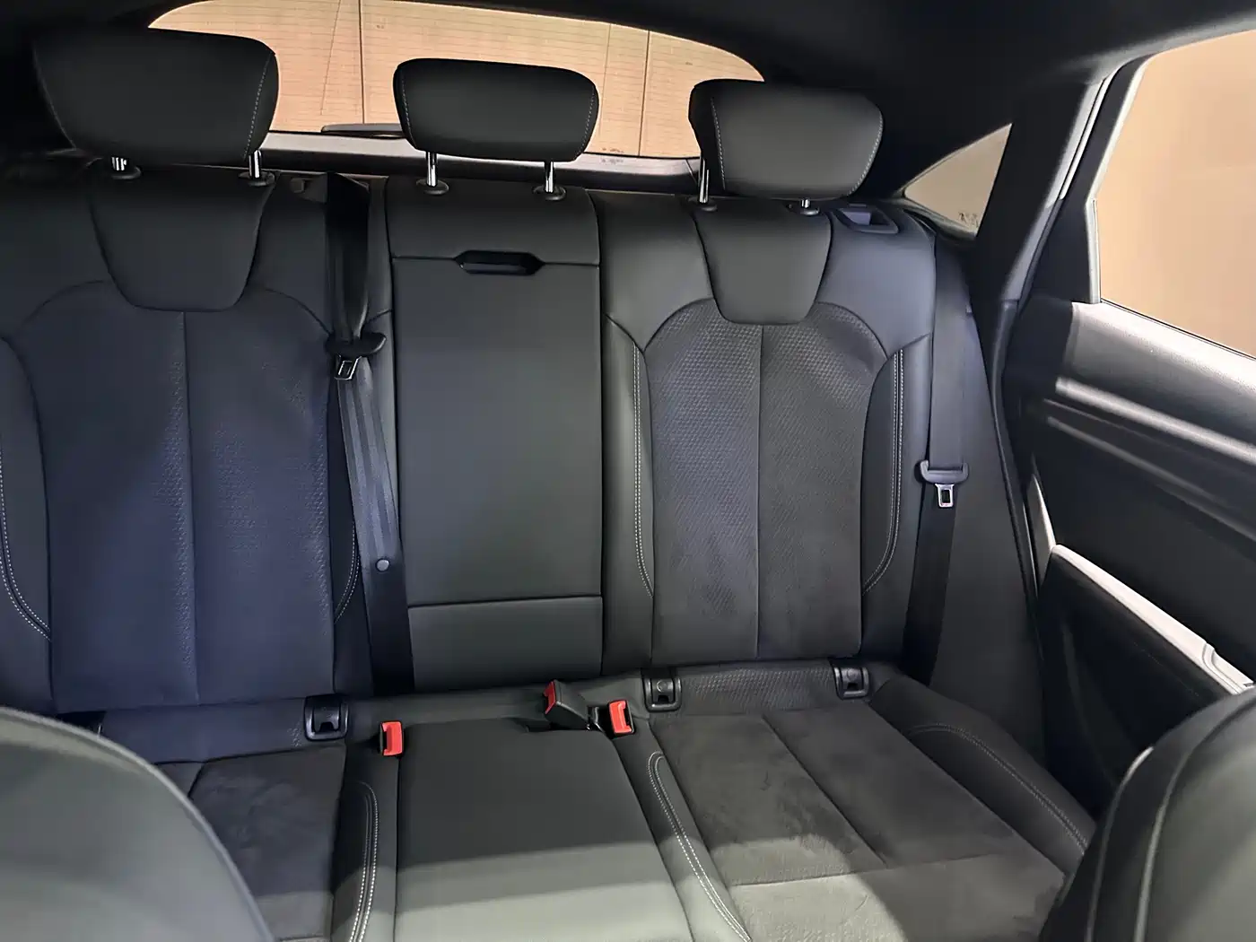 Audi Q5L Sportback 2023 2023 40 TFSI Ice & Snow Sport Edition