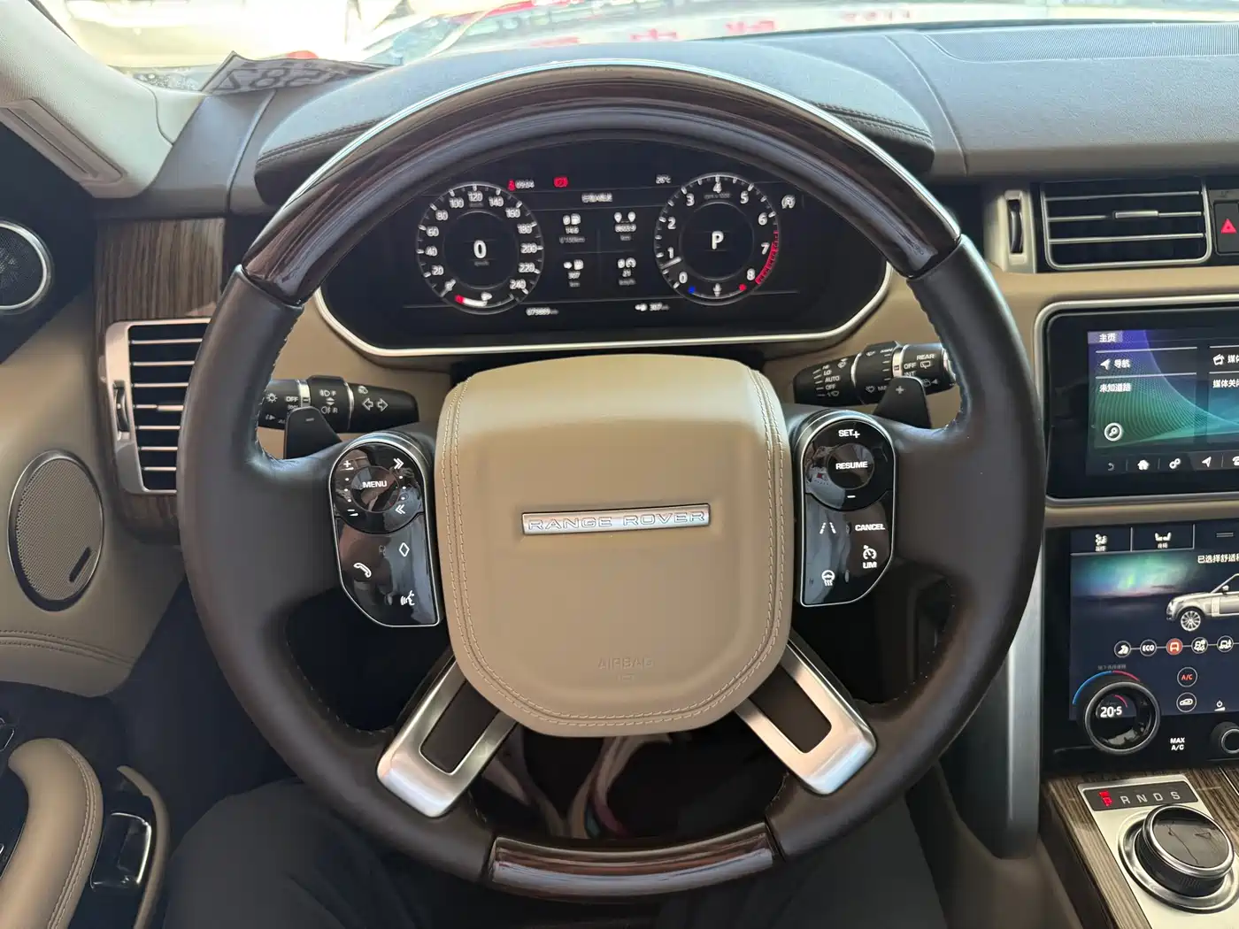 Land Rover Range Rover 2019 3.0 SCV6 Heritage Edition фото 6