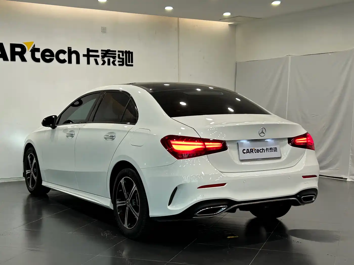 Mercedes-Benz A-Class 2023 A 200 L Fashion фото 8
