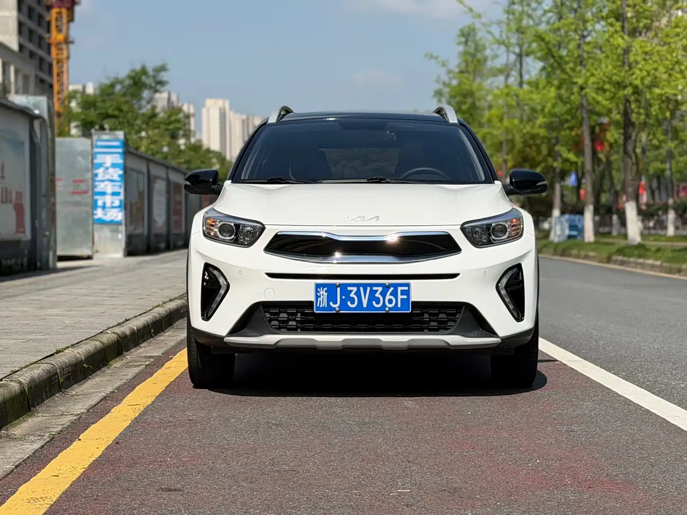 Kia KX1 2021 1.4L CVT Sunroof Version фото 2