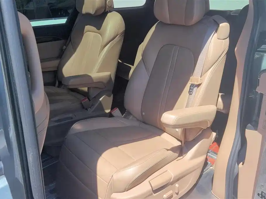 Buick GL8 2018 ES 28T Luxury Type China VI фото 11