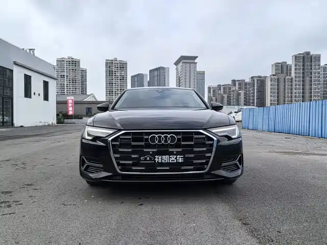 Audi A6L 2024 40 TFSI Luxury Elegance — фото 2