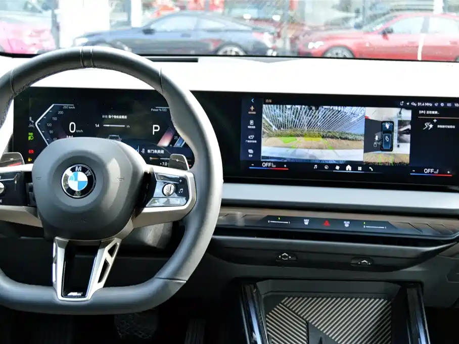 BMW X3 2025 xDrive30L Premium Model M Sport Black Package фото 9