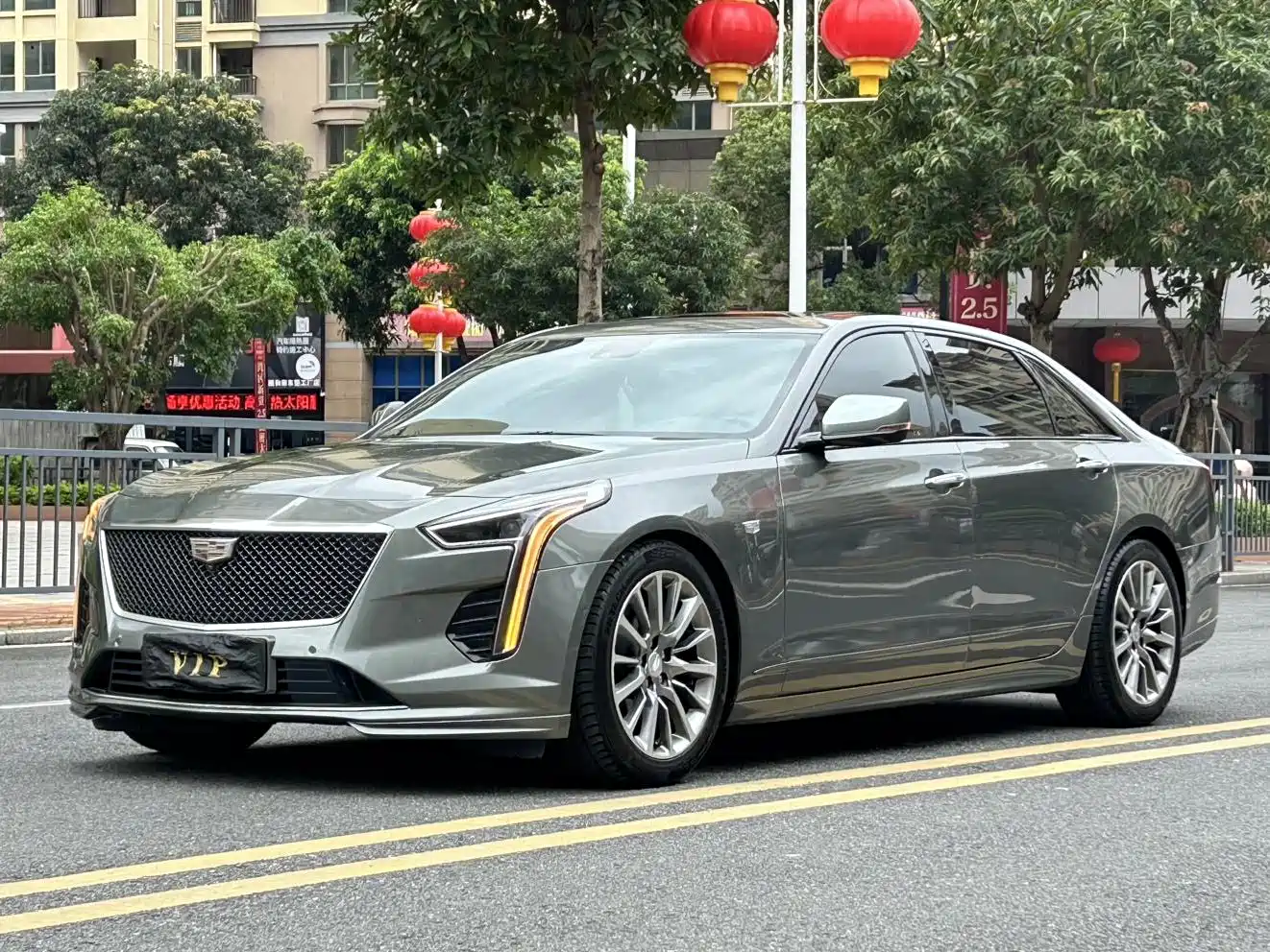 Фото 1 - Cadillac CT6