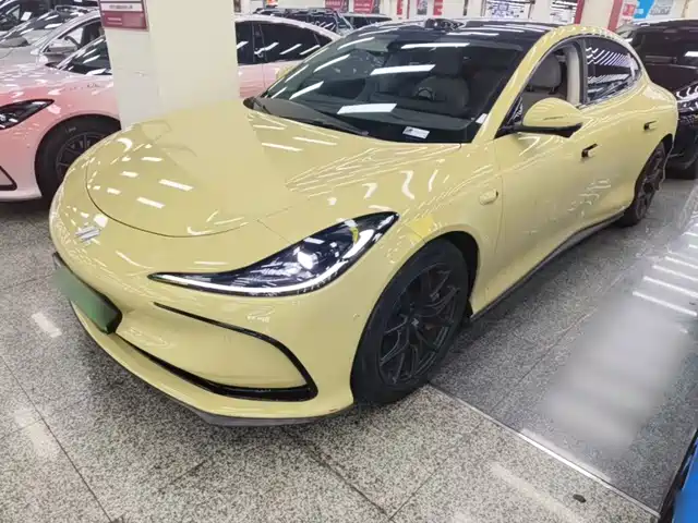  IM Motors IM L6 2024 Max Standard Edition