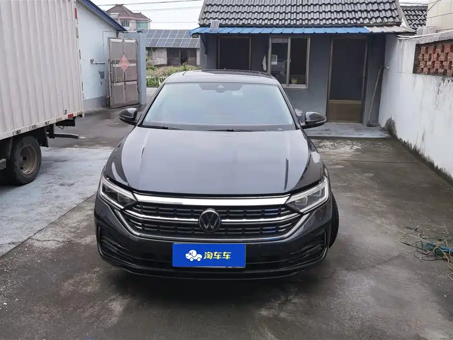 Volkswagen Sagitar 2024 300TSI DSG Surpass Edition фото 2