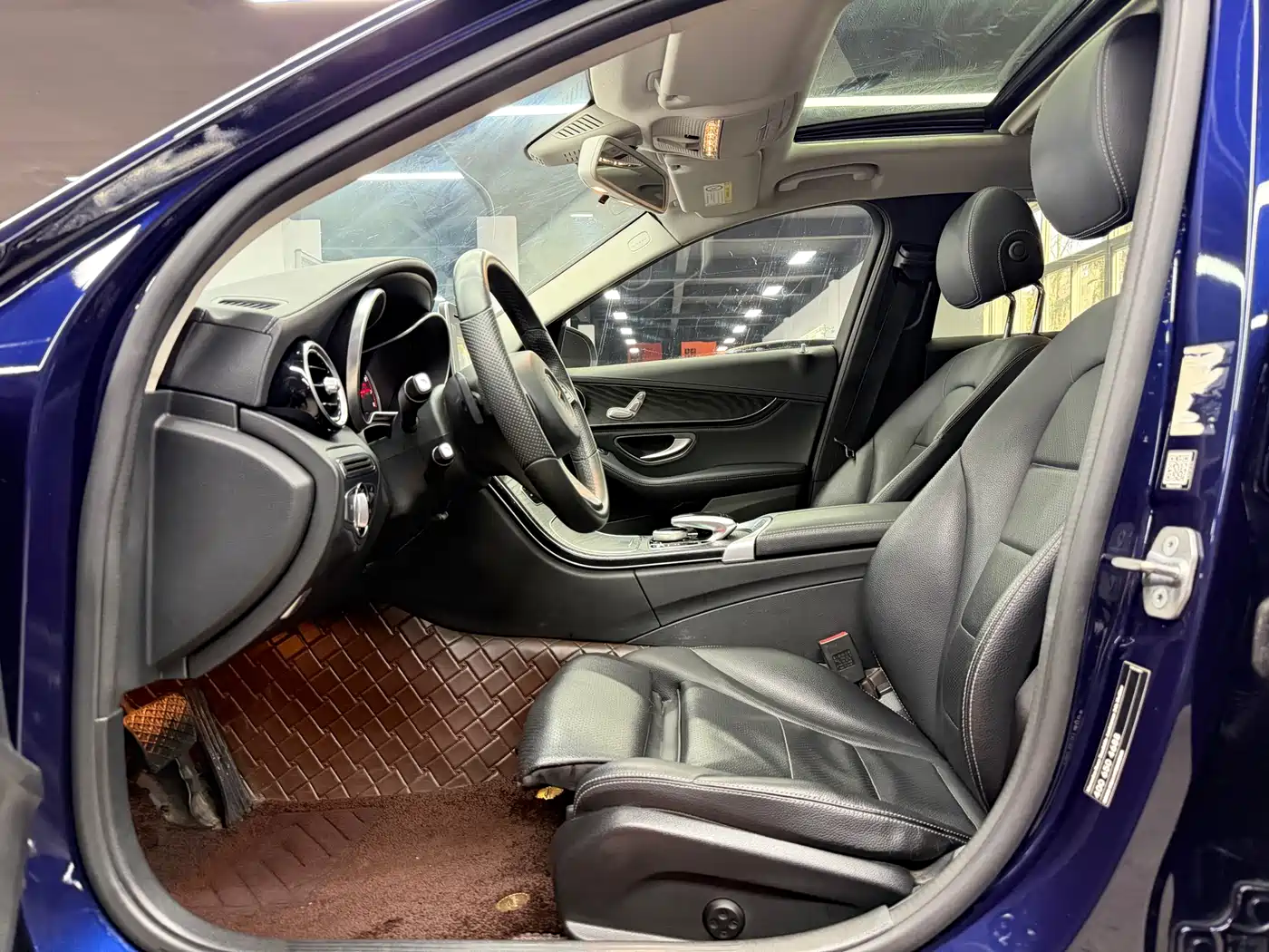 Mercedes-Benz C-Class 2016 C 180 L Sport фото 4