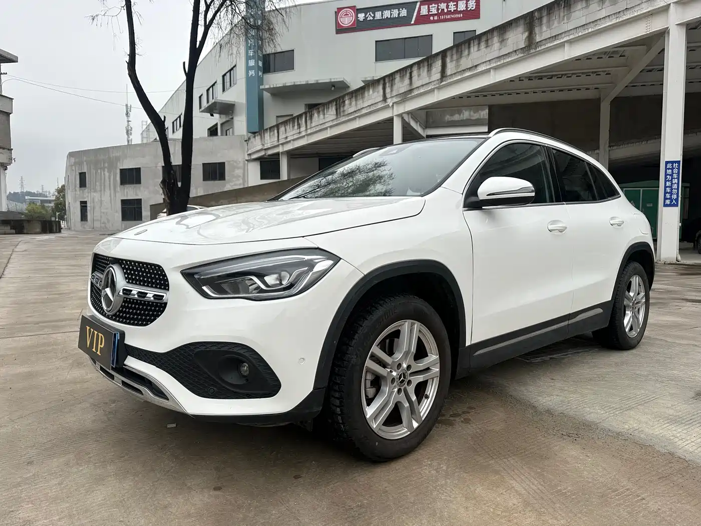 Mercedes-Benz GLA 2023 GLA 200