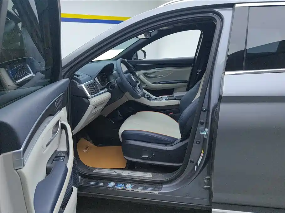 BYD Song PLUS PHEV 2021 DM-i 110KM Flagship PLUS фото 9
