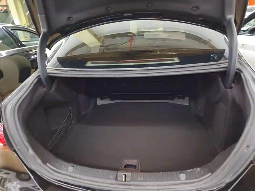 Mercedes-Benz E-Class 2021 Facelift E 300 L Luxury фото 19