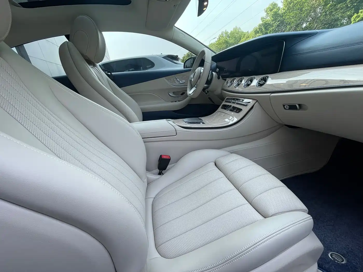 Mercedes-Benz E-Class (Import) 2019 E 200 Coupe фото 9