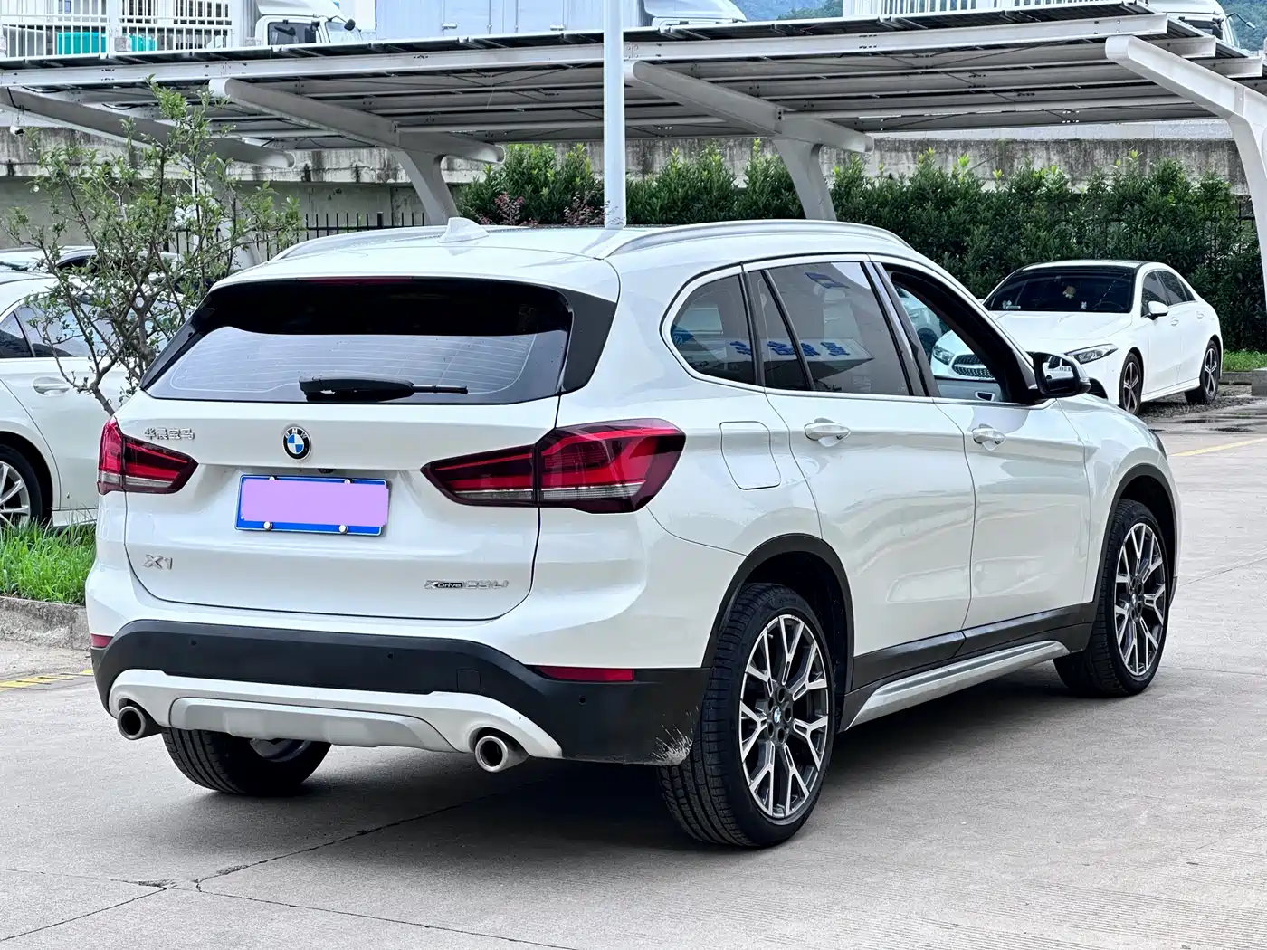 BMW X1 2021 xDrive25Li Exclusive фото 7