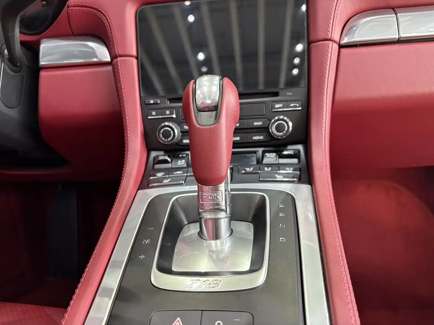 Porsche 718 2022 Boxster 2.0T фото 15