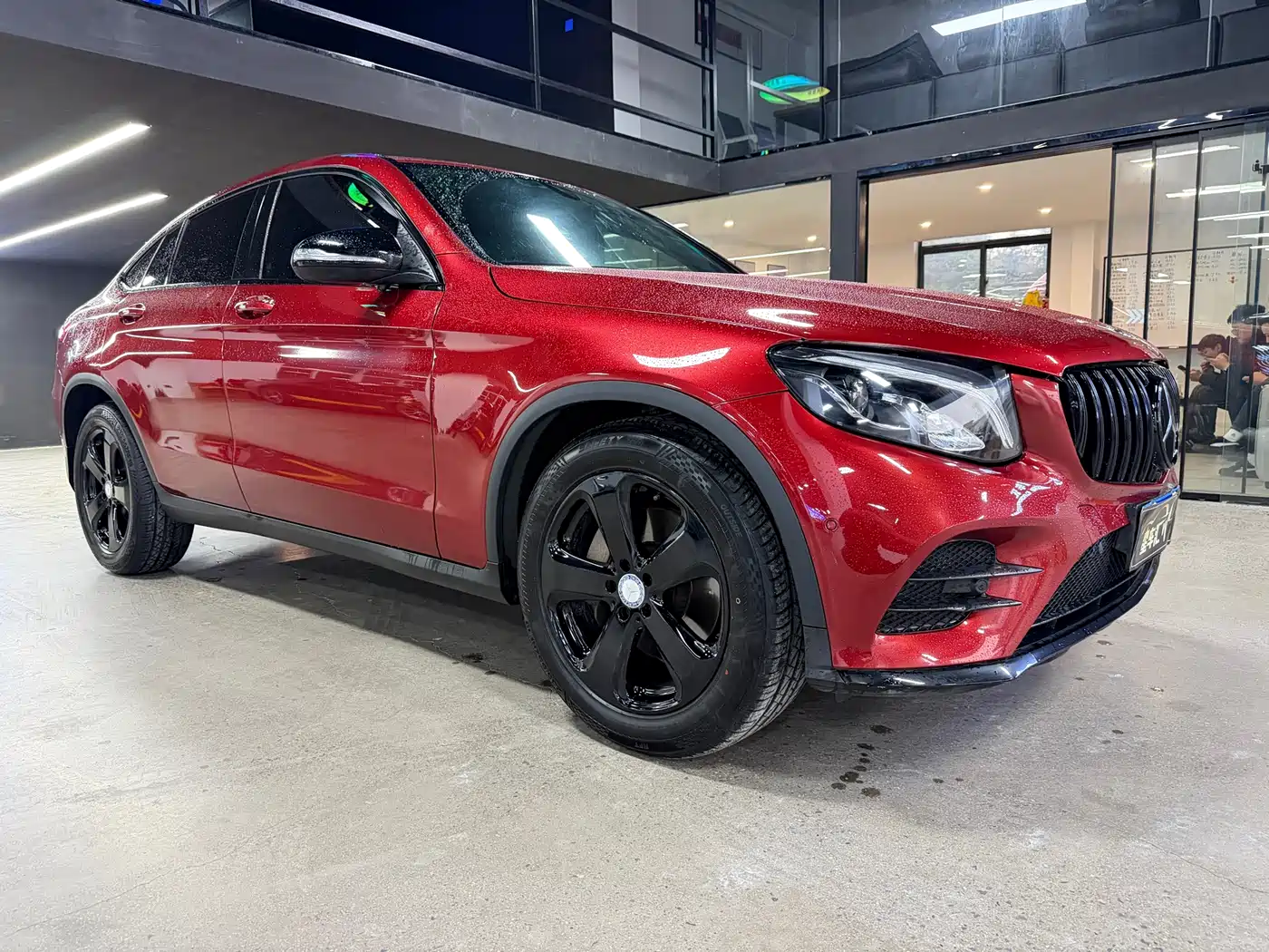 Mercedes-Benz GLC Coupe 2017 GLC 200 4MATIC Coupe SUV фото 3