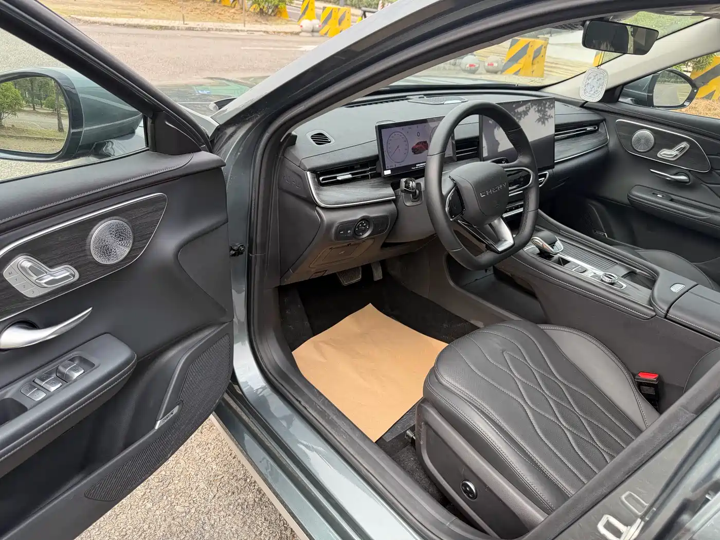 Chery Arrizo 8 PRO 2025 2025 Pro 1.6T Luxury Model+
