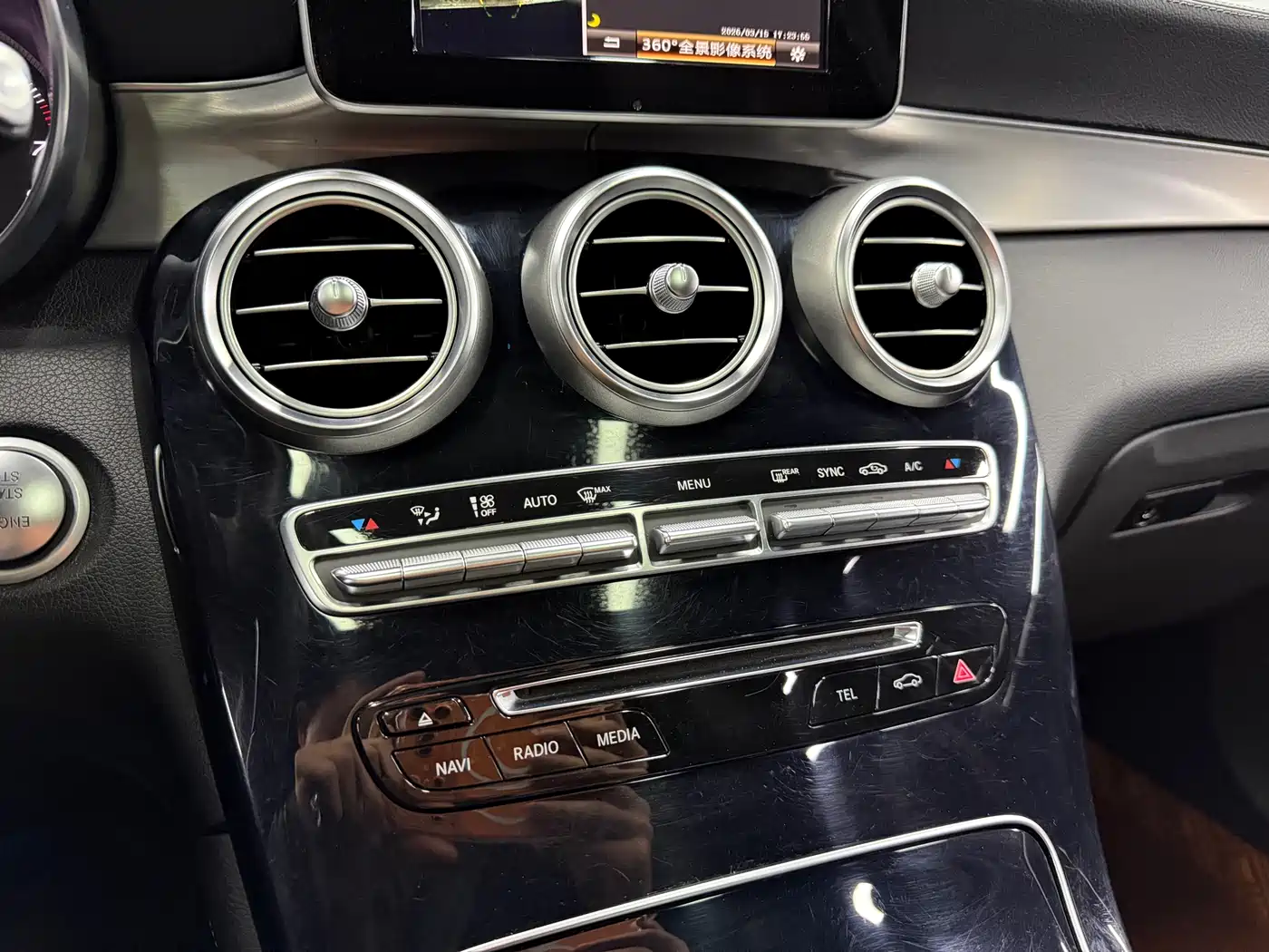 Mercedes-Benz GLC Coupe 2017 GLC 200 4MATIC Coupe SUV фото 16