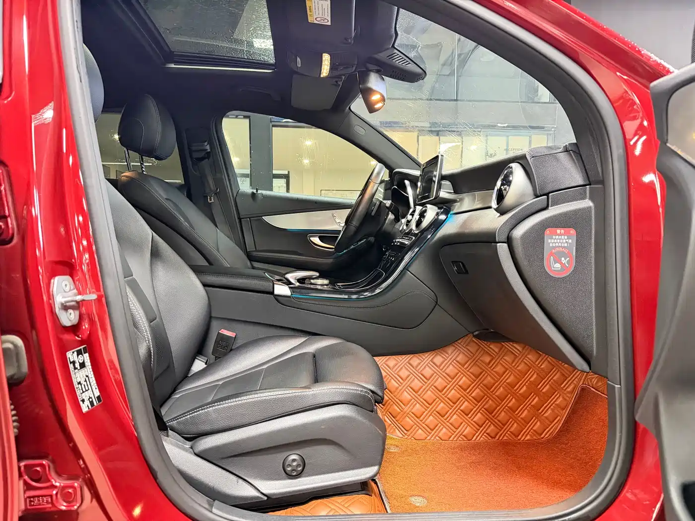 Mercedes-Benz GLC Coupe 2017 GLC 200 4MATIC Coupe SUV фото 9
