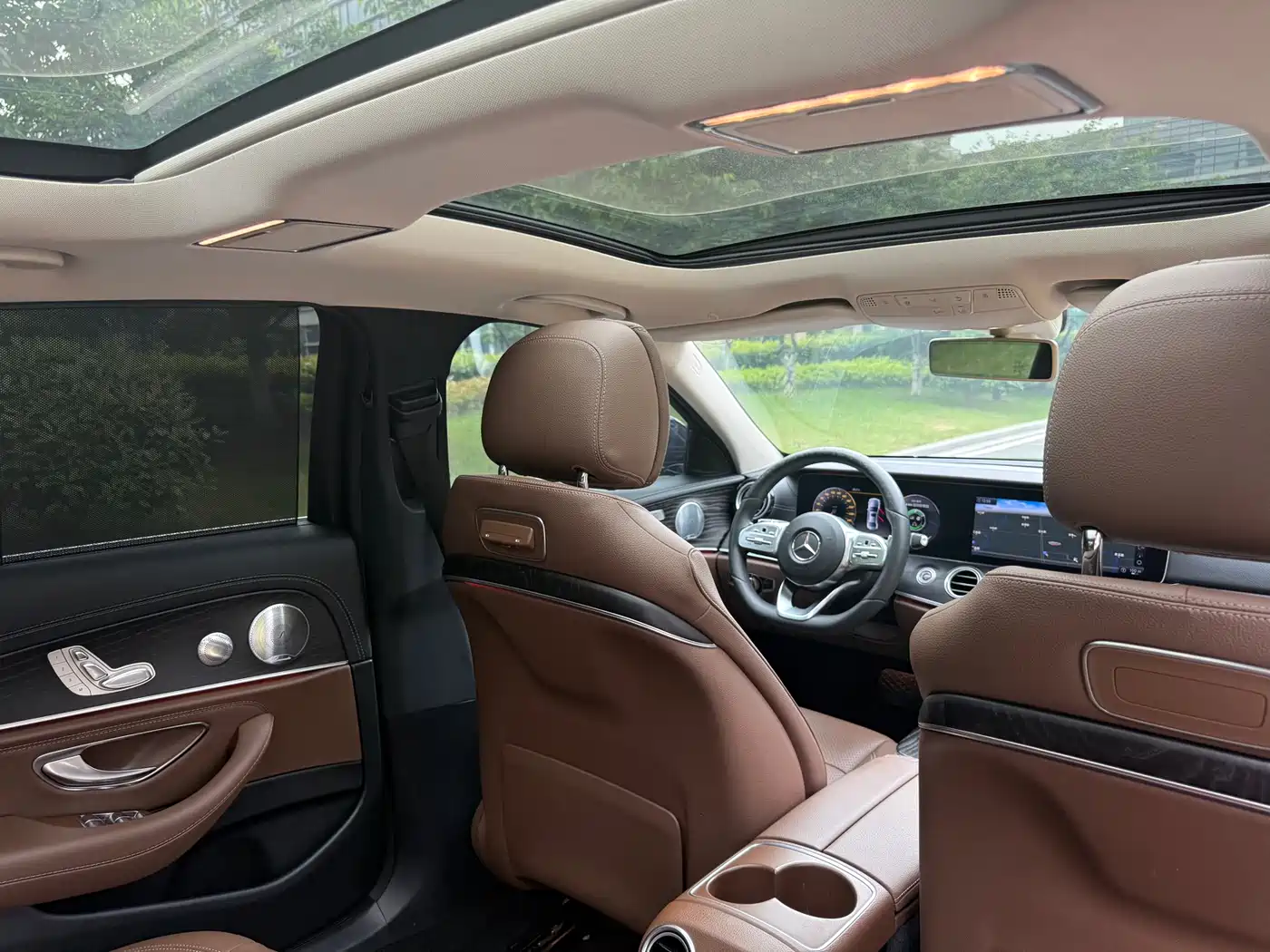 Mercedes-Benz E-Class 2019 E 300 L Sport Luxury фото 14