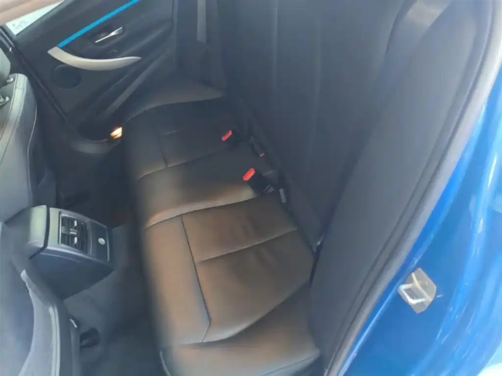 BMW 3 Series 2018 320i M Sport Package фото 17