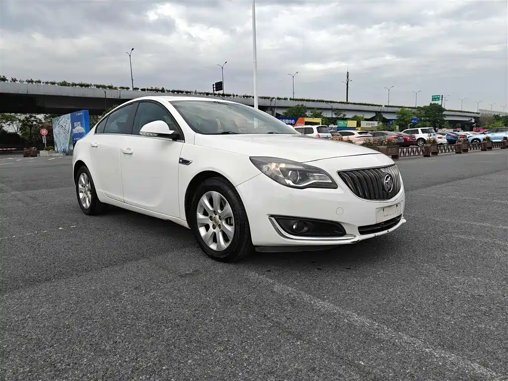 Buick Regal 2015 1.6T Leading Tech Edition фото 7