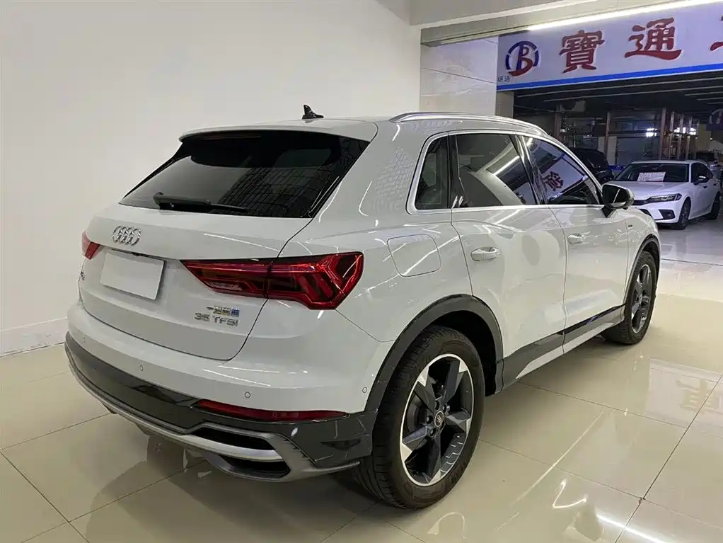Audi Q3 2022 35 TFSI Fashion Dynamic фото 6